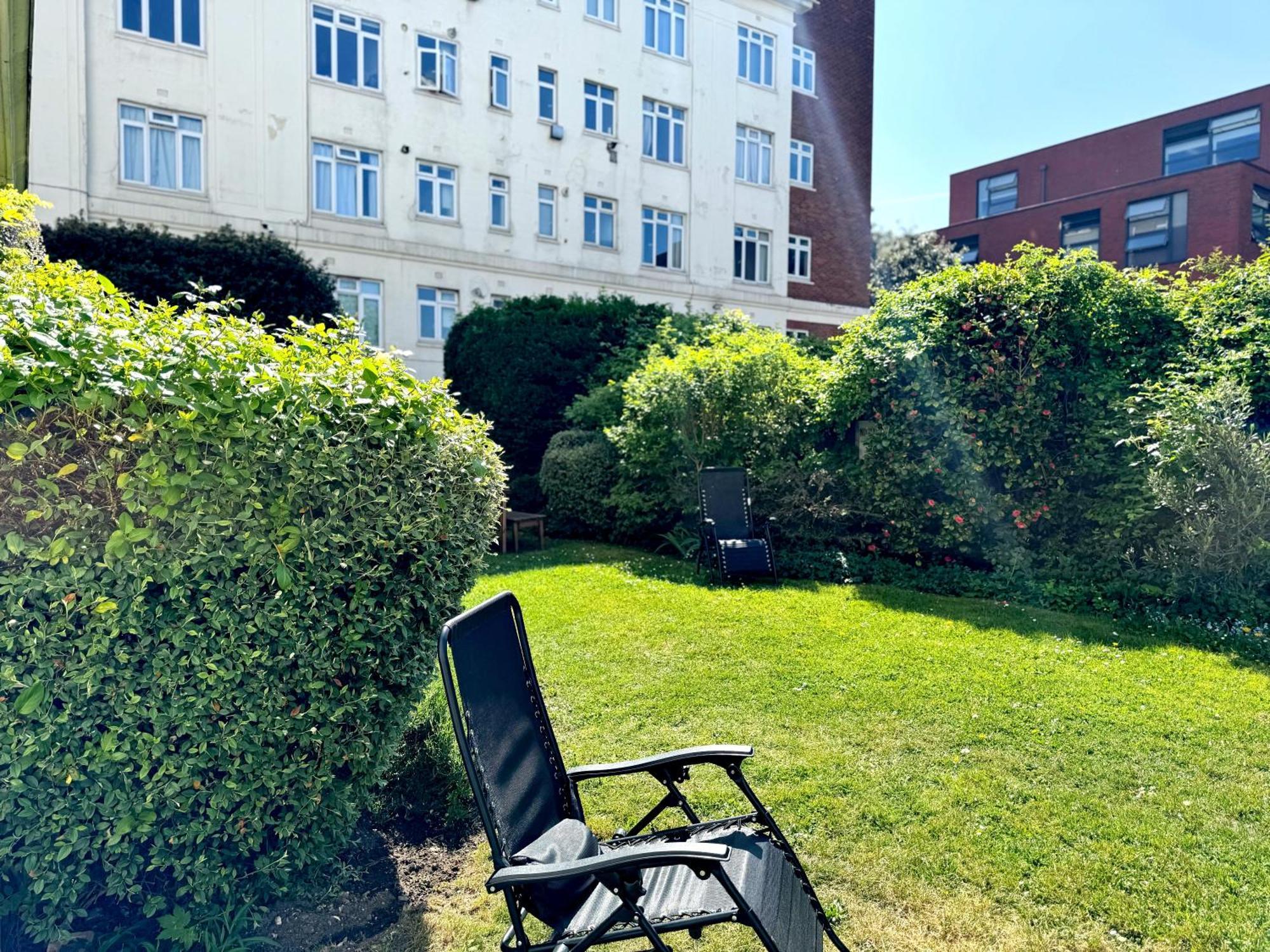 Brixton Hill Retreat Modern And Cosy Apartment Лондон Екстериор снимка